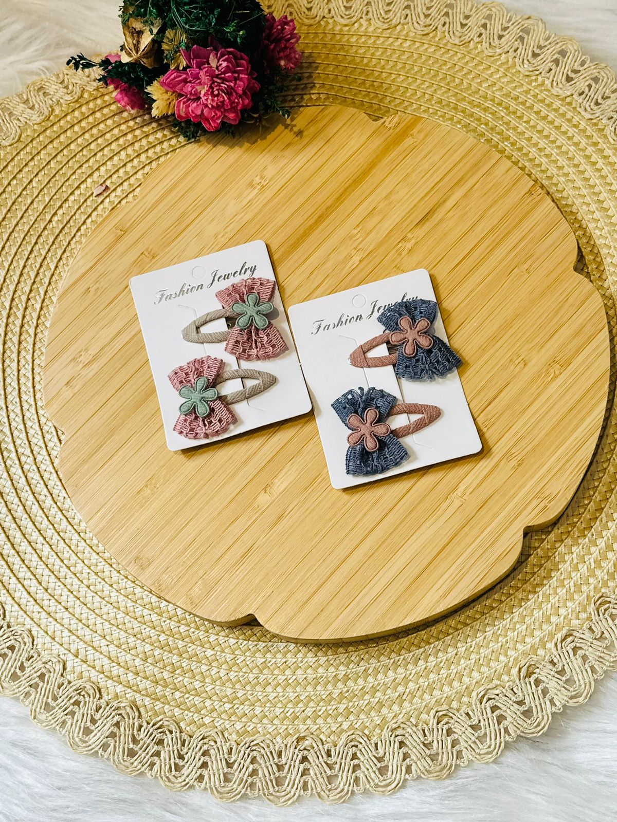 107 - ensemble 4 barrettes Marine