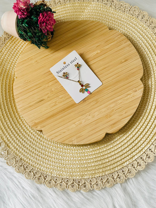 211- Ensemble collier et boucle d’oreilles Finesse