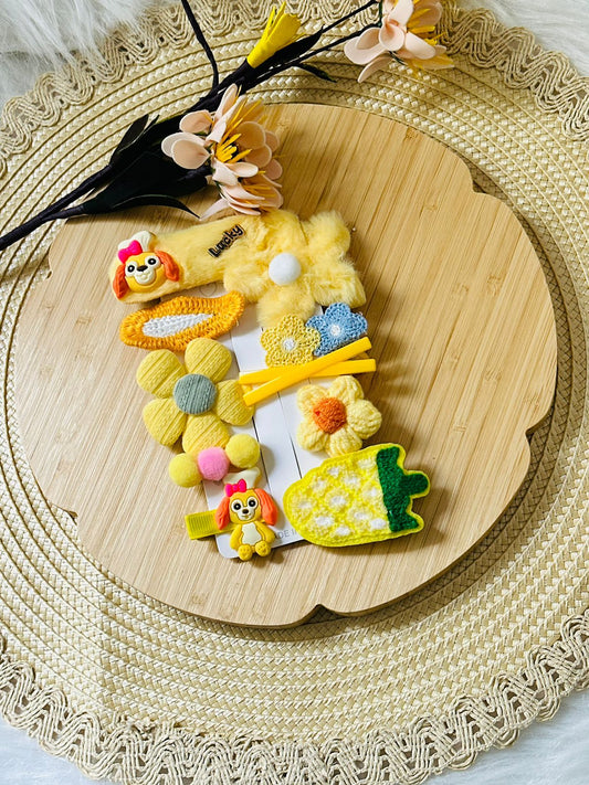 4 - Set de 9 barrettes en fourrure jaune poussin